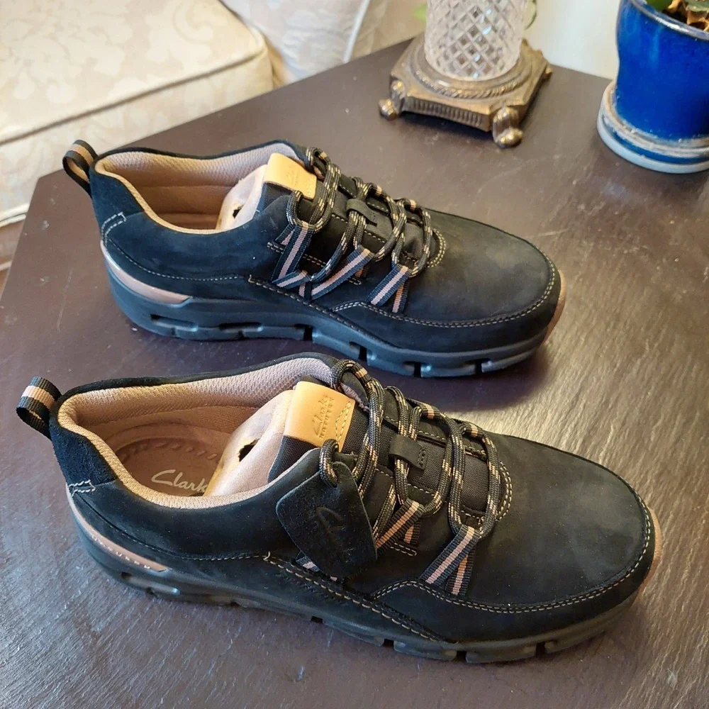 Clarks Originals Women's NatureX Tie WP Combi Nubuck Black Size 9.5M $145 NEW!